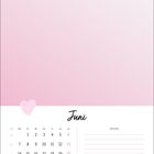 Kalenderseite für Juni. Wochen, Daten und Notizbereich. Oben rosa Hintergrund mit kleinem Herz.