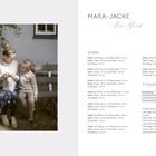 MARA-JACKE für Minis. Größen und Anleitung. Frau und Kind auf Bank, Kind strickt. Gemütliche Atmosphäre im Freien.