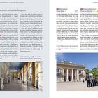 Text: Die Geschichte des Łazienki-Komplexes. Weißes Haus. Palais auf der Insel. 

Rechte Seite: Foto von klassizistischem Gebäude mit Säulen. Menschen vor dem Gebäude.