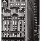 Kalenderseite mit der Monatsüberschrift "6" für Juni, darunter ein Foto historischer Gebäude in Schwarz-Weiß.