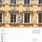 "Juni 21.-27. Woche, Krebs 21.6.–22.7. Spruch: 'Es ist das Detail, das unterhält und lebendig macht.' Viele Rokokodetails."