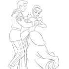 "Cinderella genießt einen magischen Tanz mit dem Prinzen." Eine Illustration zeigt sie beim Tanzen.