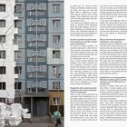 Rechts: „The Future“, mehrere Absätze zu Stadtplanung in Ulaanbaatar und anderen Städten. Links: Baufassade mit blauem Muster.
