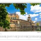 Kalenderseite "Juni", zeigt das Zwingergebäude mit Kronentor in Dresden, umgeben von grünen Blättern und blauem Himmel.