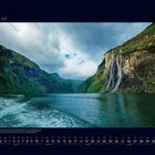 07. Juli: Wasserfall in einem grünen Fjord, Kalenderansicht.