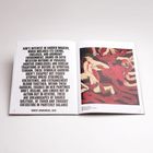 Links: Text über Gartenbilder und religiöse Gärten. Rechts: Illustration von Personen mit roten Elementen.