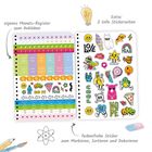 Text: "eigenes Monats-Register zum Ankleben", "Extra: 2 tolle Stickerseiten", "farbenfrohe Sticker zum Markieren".  
Links: Monatsregister-Etiketten. Rechts: Bunte Sticker mit Motiven wie Pizza, Regenbogen und Smiley.