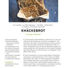 "KNÄCKEBROT knusprige Kraftpakete" steht über Zutaten und Zubereitung. Bild zeigt Knäckebrotstücke in einer Holzform.