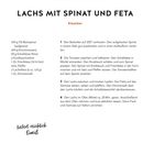 Lachs mit Spinat und Feta, Rezept für 2 Personen. Zutaten: Blattspinat, Kirschtomaten, Schafskäse, Knoblauch, Lachs, Zitronensaft. Schritte 1-4: Vorheizen bei 220°, Spinat ausdrücken und panieren, Tomaten und Schafskäse hinzufügen, Lachs und Gewürze darauflegen, 20 Minuten backen. Enthält reichlich Eiweiß.