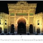 Text: "ISTANBUL ÜNİVERSİTESİ", "T.C.", "Universität". Bild eines beleuchteten historischen Torbogens.
