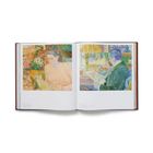 Links: „Frau, die liest“, rechts: „Mann in Interieur“. Zwei pointillistische Gemälde auf einer Doppelseite.