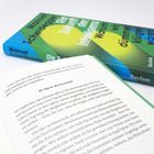 "Die Zukunft der Intelligenz", Buchcover in Grün und Blau, offenes Buch mit Titel "Ein Tag für die Dummheit".