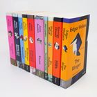 Reihe von Büchern mit Titeln wie "The Ringer", "1984", "Emma" und "Pride and Prejudice". Verschiedene bunte Cover.