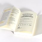 „Dies ist die wahre Geschichte der 5-Sekunden-Regel. 5... 4... 3... 2... 1... Los!” Das Buch liegt offen auf hellem Hintergrund.