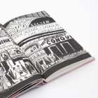 Text: "GOLDEN", "JOHN WAYNE - SUSAN H.", "THE CONQUEROR". Illustration eines Kinoeingangs mit Menschen davor.