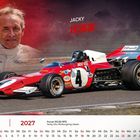 "JACKY ICKX", "JULI 2027". Ein roter Rennwagen mit der Nummer 4, im Hintergrund ein Porträt eines Mannes.