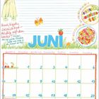"Endlich Sommer!" und "Juni" in bunten Farben, Papier mit einem Kind, Kanu, Essen, Schmetterling, Kalender darunter.