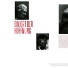 "Ein Ort der Hoffnung", "Einzelfotos", "Priscila Ribeiro", Schwarzweißfotos von lächelnden Menschen. Text über Wohnraummangel in Brasilien.