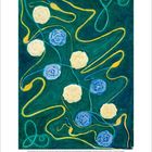 Monat Juli. 
Kalender mit blau-grüner Illustration, gelbe und blaue spiralförmige Blumen und geschwungene Linien.