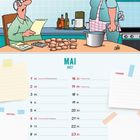 Oben: "Ich hab's jetzt: Es sind genau 14!" "Schälen, Erwin! Du solltest sie schälen!" Unten: Kalender Mai 2027.