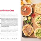 Links steht das Rezept für "Pizza-fritta-Duo" mit Zutaten und Anweisungen. Rechts sind drei Pizzen und Zutaten.