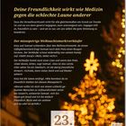 "Deine Freundlichkeit wirkt wie Medizin gegen die schlechte Laune anderer." Text auf einem Kalenderblatt, dekoriert mit Lichtern.