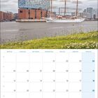 Kalenderblatt für Juli 2027. Oben ein Schiff vor der Elbphilharmonie. Darunter das Kalendarium mit Wochentagen.