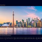 „12 Dezember“ oben, Skyline von Toronto bei Abenddämmerung, CN Tower zentral, Kalender unten.