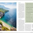 Texte: Omiš, Makarska, Falkensteiner Premium Camping Zadar. Szene: Küste mit klarem Wasser, Strand, felsige Klippen, Bäume.