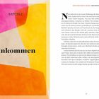 Kapitel 1: Ankommen. Dein Weg nach Hause - Ankommen. Text beschreibt Ankunft in neuer Wohnung und Gedanken über Heimischwerden.