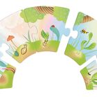 Illustration eines Pflanzenwachstumszyklus in vier Puzzle-Stücken, mit Insekten und Pflanzen bei jedem Wachstumsstadium.