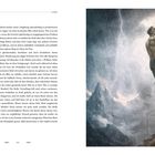 Seite 102, "Frankenstein" oben. Illustration: Muskulöser Mann klettert felsige Wand bei Gewitter hoch, Blitze im Hintergrund.