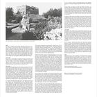 Texte:

1930  
Das Haus in Seebüll weist bauliche Mängel auf…

1931–1932  
Nolde wird in den Untersuchungen der Nationalsozialistische...

1933–1945  
Trotz schlechten Gesundheitszustandes...

1937  
folgen erfolgreiche Ausstellungen anlässlich des 70. Geburtstages...

1938  
verfasst Nolde mehrere hundert Briefe... 

Oben links:
Foto zeigt Ada und Emil Nolde im Garten Seebüll, 1940.