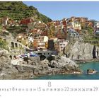Text: "Cinque Terre", "CASARES EDITION", Kalender mit Zahlen 1 bis 31. Szene: Bunte Häuser an einer felsigen Küste.