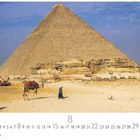 Text: "Gisa Pyramide", "8", "CASARES EDITION". Eine Pyramide unter blauem Himmel, vorne ein Mensch mit einem Kamel.