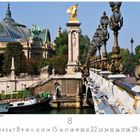 Pont Alexandre mit Grand Palais, 8. CASA RES EDITION. Zeigt eine Brücke mit verzierten Laternen und goldener Statue im Vordergrund.
