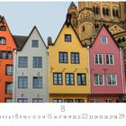 Altstadt. Zahl 8 unten. Bunte Häuserfront mit Farben Orange, Weiß, Gelb und Rosa daneben ein historisches Gebäude.