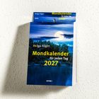 Aufschrift: "Helga Föger, Mondkalender für jeden Tag 2027". Ein Kalender mit einem nächtlichen Landschaftsbild.
