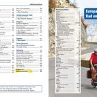 Text auf einer Klippe: "Europa per Rad entdecken." Ein Radfahrer in rotem Shirt fährt auf einer kurvigen Bergstraße.