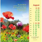 Zitat: „Wo eine Blume wieder wachsen kann...“ Augustkalender. Bunte Wiese mit Mohnblumen, blauem Himmel.