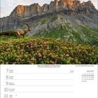 Kalenderseite September 2027. Text: "Drei Zinnen, Sextner Dolomiten, Italien". Herbstliche Berglandschaft mit buntem Wald.