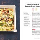 Hähnchengratin mit Zucchini und Mozzarella: Rezept für 2 Personen, Zutatenliste und Zubereitungsschritte.