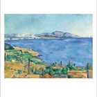Paul Cézanne (1839-1906) - Der Golf von Marseille. Landschaftsgemälde mit Küste, Meer und Bergen im Hintergrund.