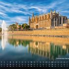 Text: "Kathedrale Palma, Mallorca." Eine beeindruckende gotische Kathedrale spiegelt sich in einem ruhigen Wasserbecken wider.