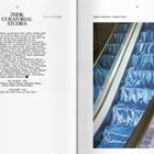 Texte: ZHDK Curatorial Studies, 15.11 - 15.12.2024. Bild: Eine Rolltreppe mit blauem Stoffbezug.