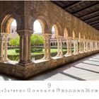 Monreale Kreuzgang, Nummernreihe 1-30 unten, "9" hervorgehoben. Arkadengang mit verzierten Säulen, Innenhof mit Grünflächen.