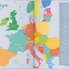 "30 Trips durch Europa" steht über einer farbenfrohen Europakarte. Eine Liste zeigt Kurztrips und verschiedene Reisen.