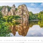 Kalenderseite mit Datum 9. Externsteine, Teutoburger Wald. Große Felsformationen spiegeln sich in einem See.
