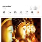Dezember KW 50, Kalender mit Datum 13 bis 19. Foto: Goldene Buddha-Statuen, Wat Arun, Bangkok, Thailand.