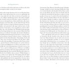 Seite 20 oben: "Die Pinguinforscherin". Seite 21 oben: "Kapitel 1". Zwei Seiten Text in schwarzer Schrift auf weißem Hintergrund.